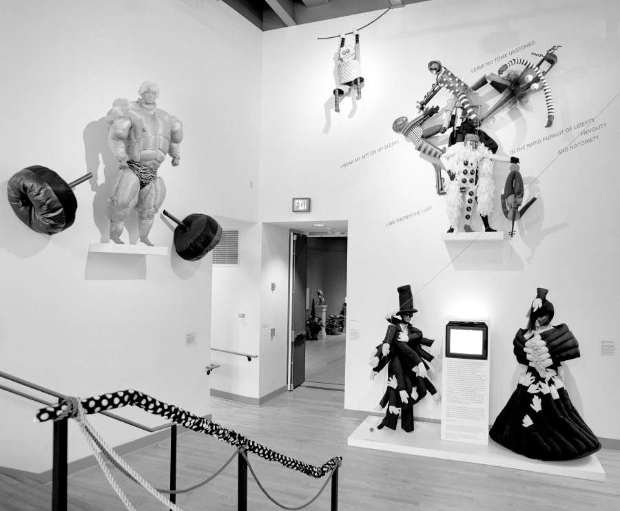 view exhibition image