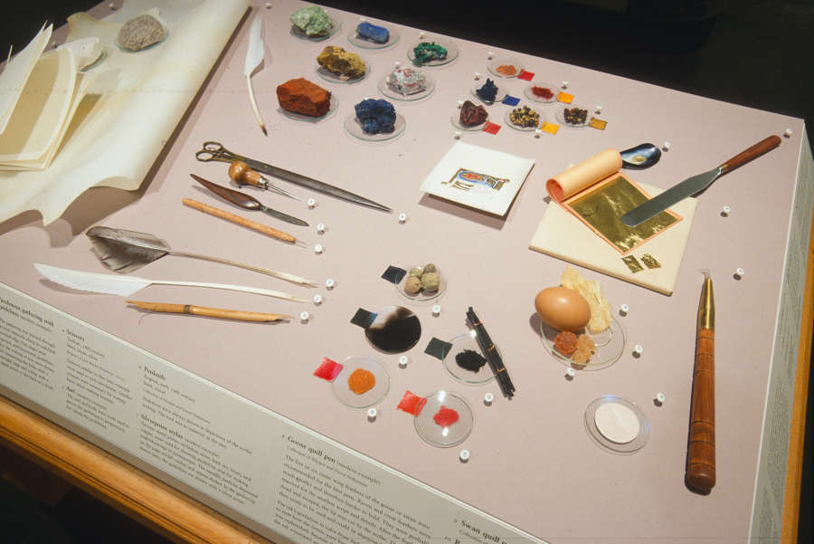 view exhibition image