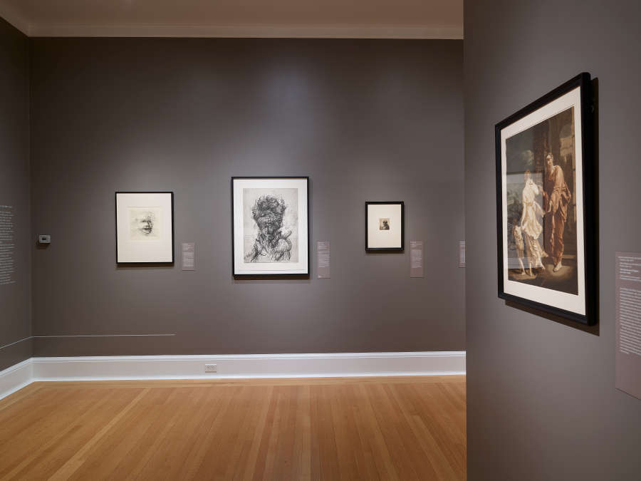 view exhibition image