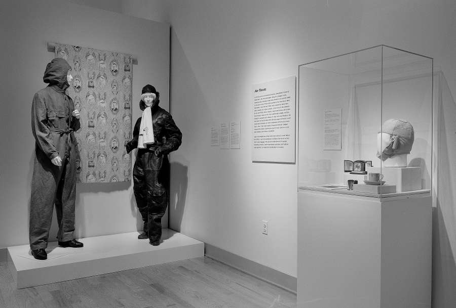 view exhibition image