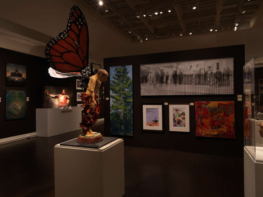 view exhibition image