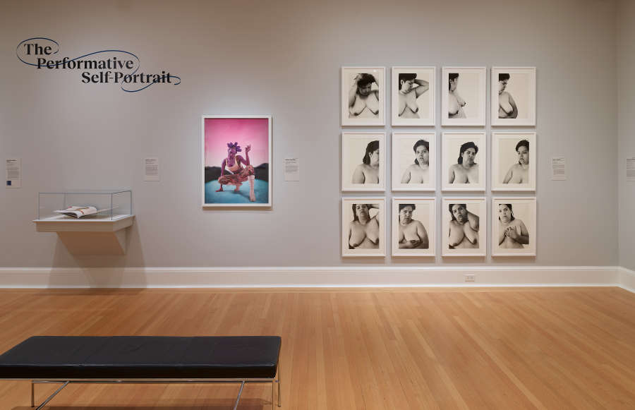 view exhibition image