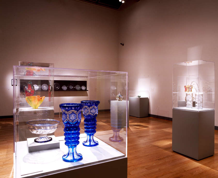 view exhibition image