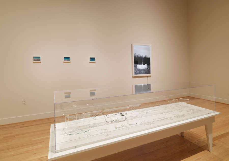 view exhibition image