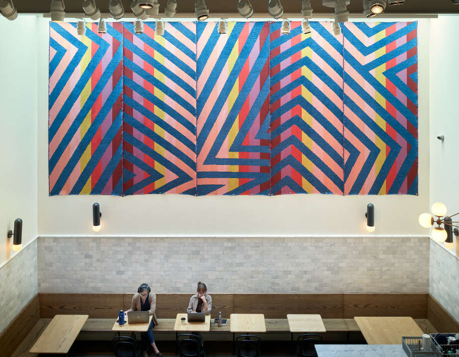 view exhibition image