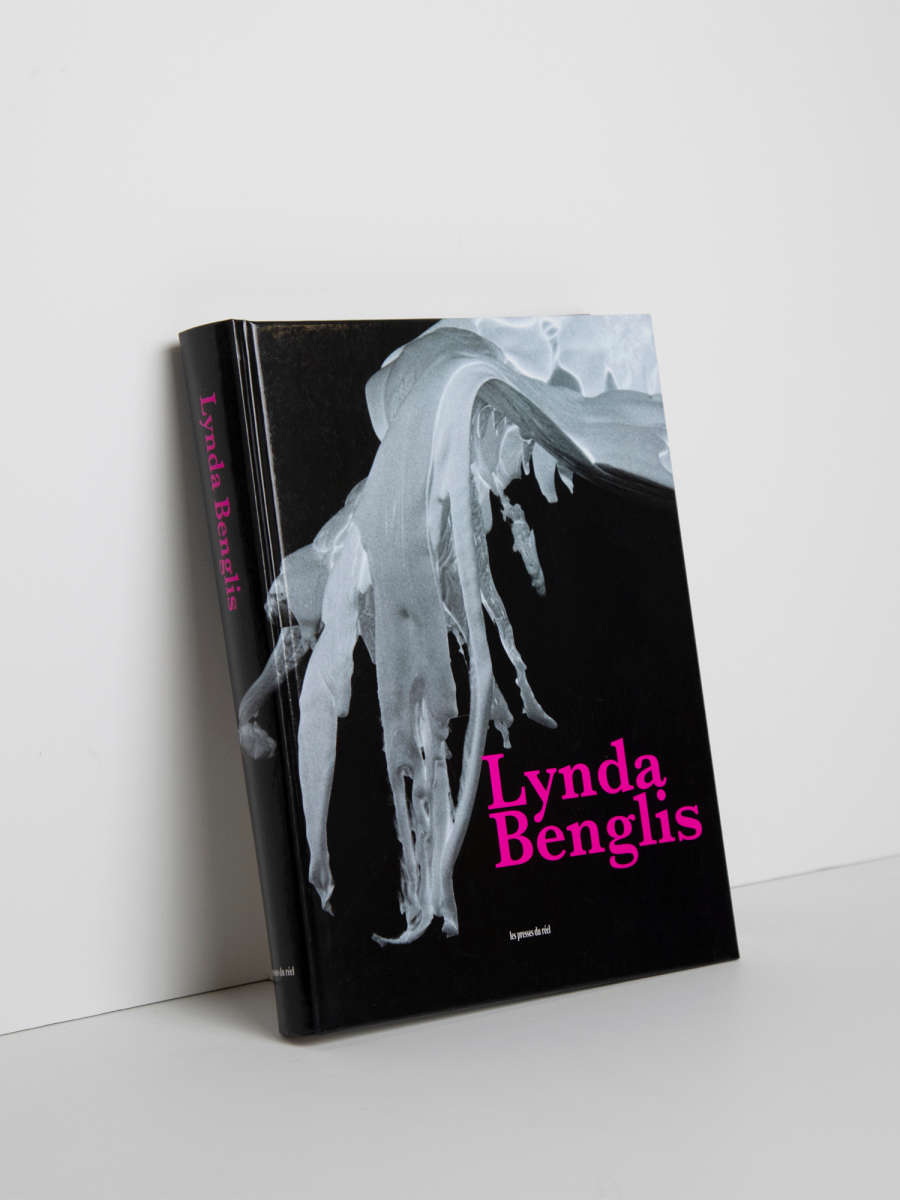 Pub_ID 699 Lynda Benglis v_01.jpg