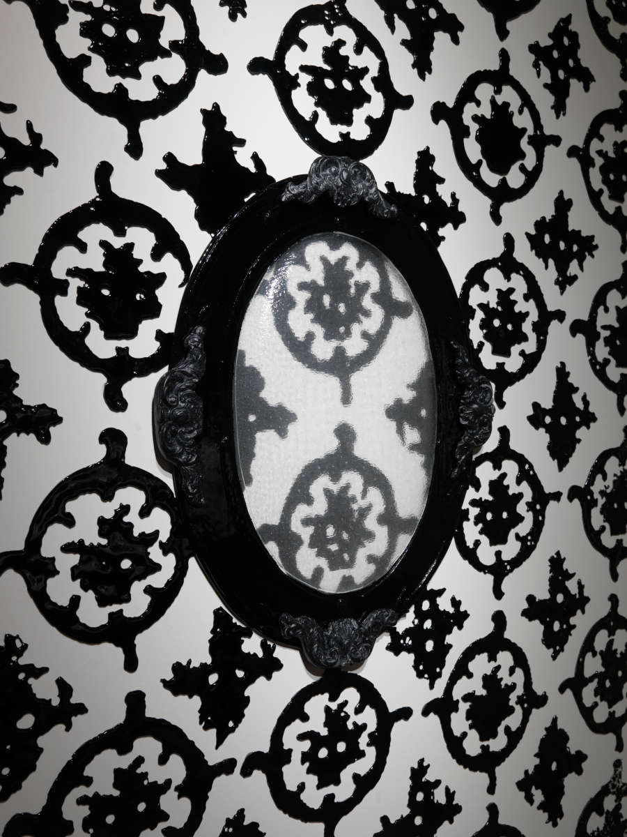 view exhibition image