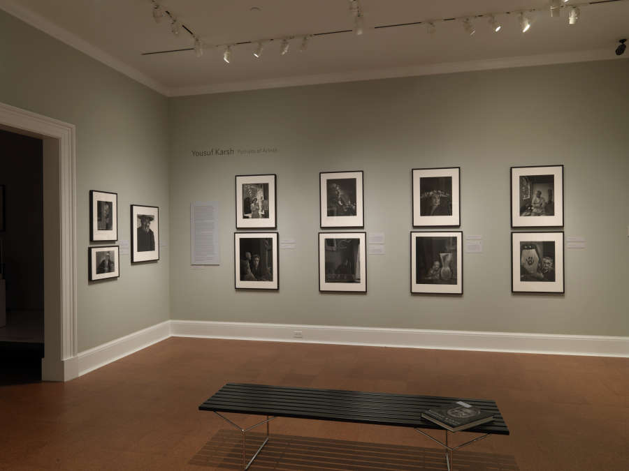 view exhibition image
