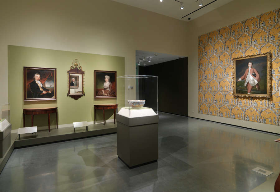 view exhibition image