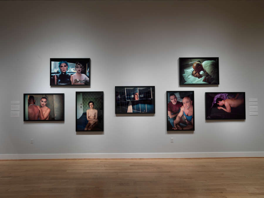 view exhibition image