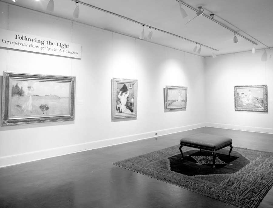 view exhibition image