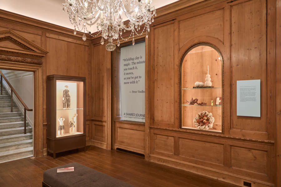 view exhibition image