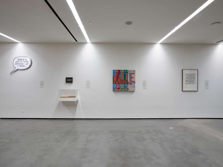 view exhibition image
