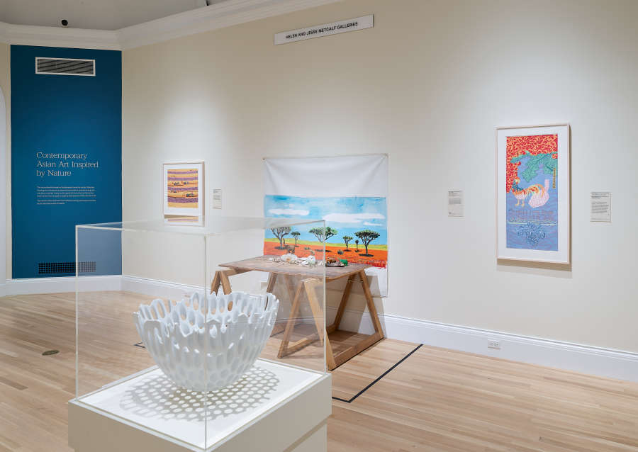 view exhibition image