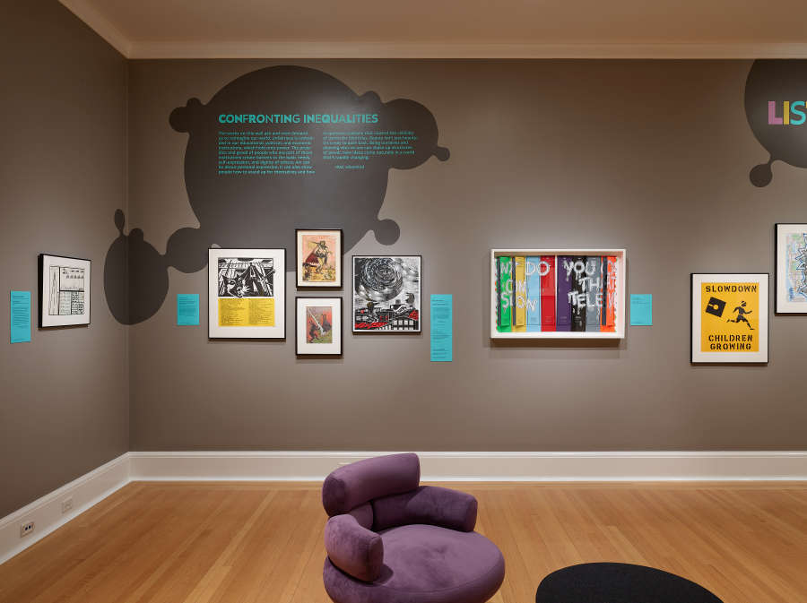 view exhibition image