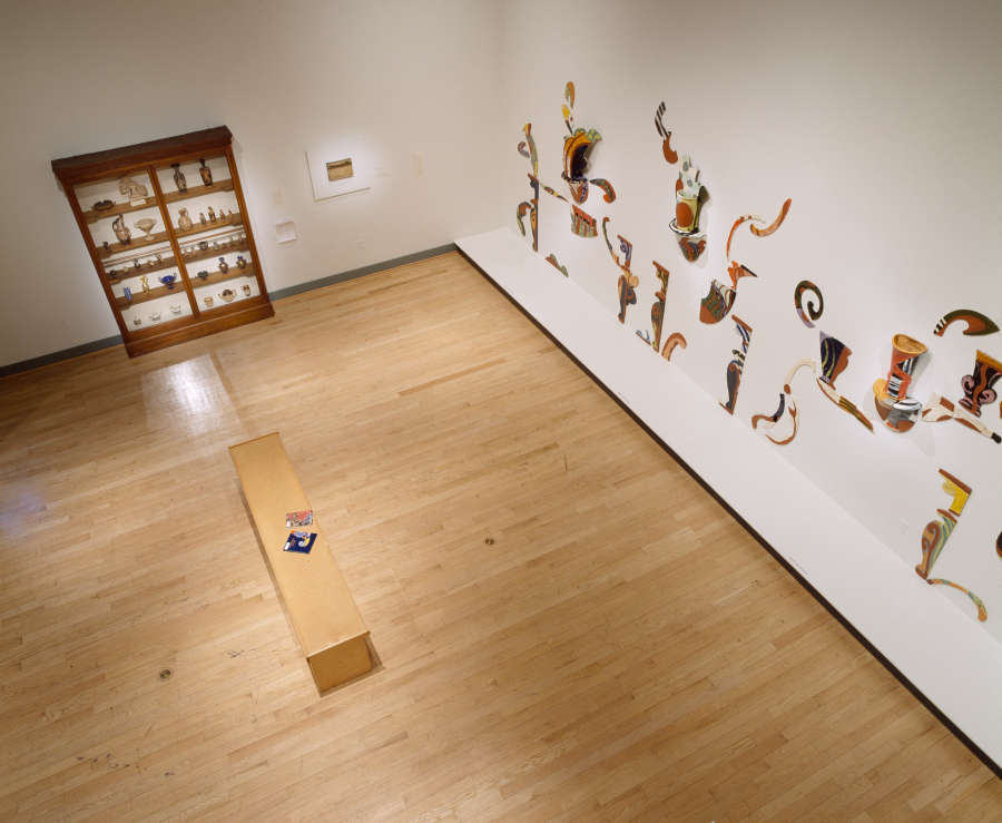 view exhibition image