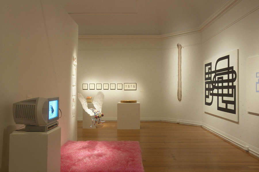 view exhibition image