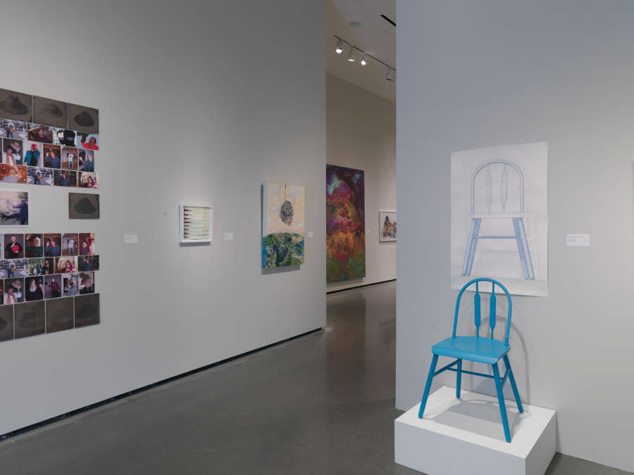 view exhibition image