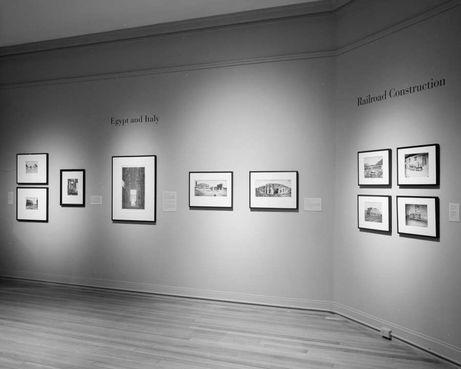 view exhibition image