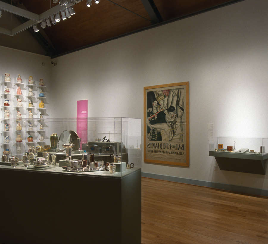 view exhibition image