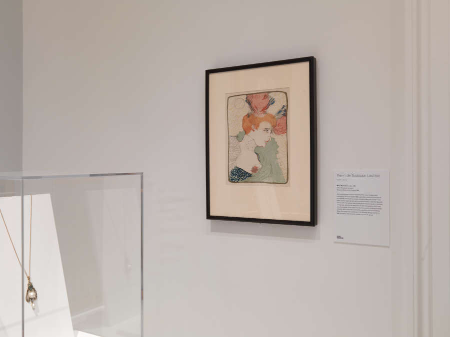 view exhibition image