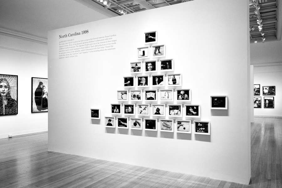 view exhibition image