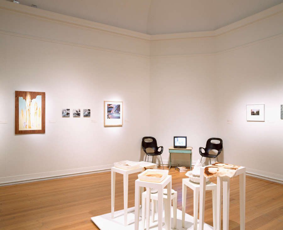 view exhibition image
