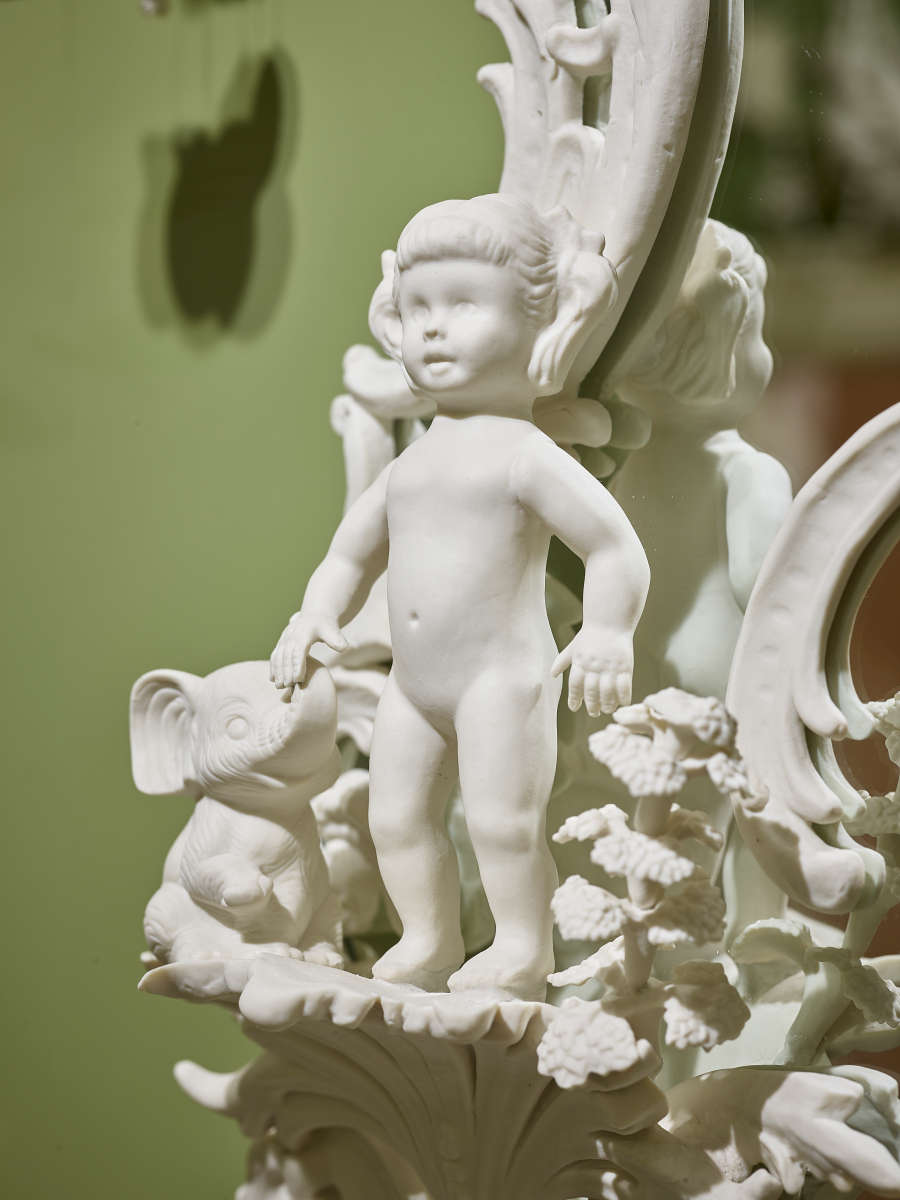 view exhibition image