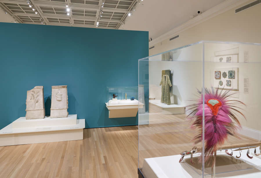view exhibition image