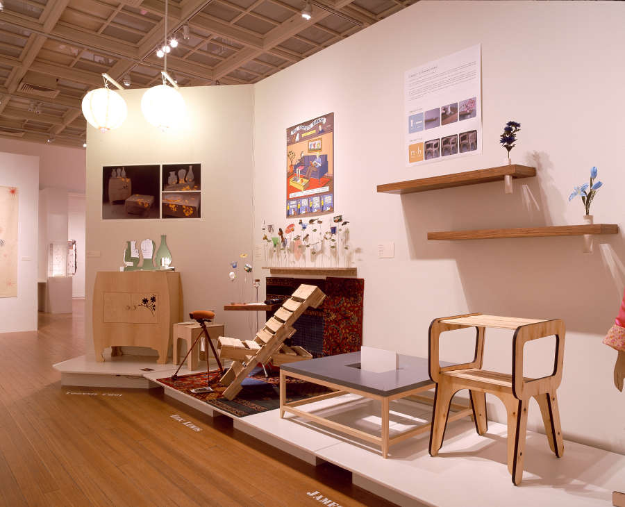 view exhibition image