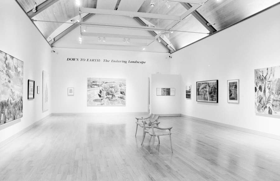 view exhibition image