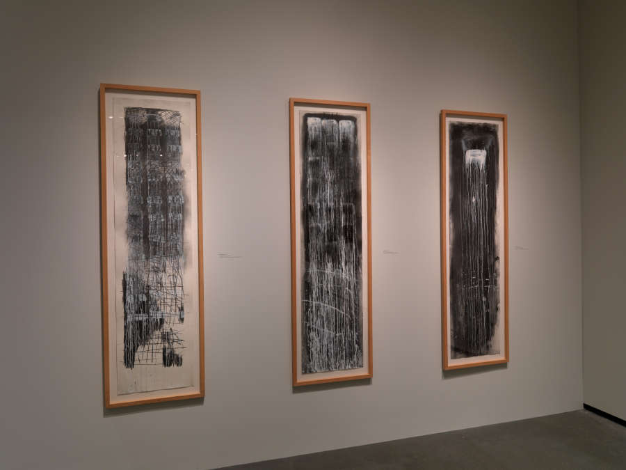 view exhibition image