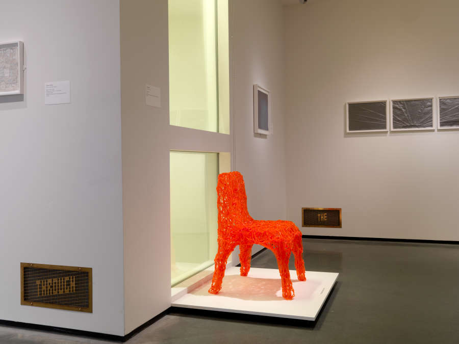 view exhibition image