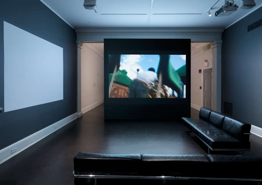 view exhibition image