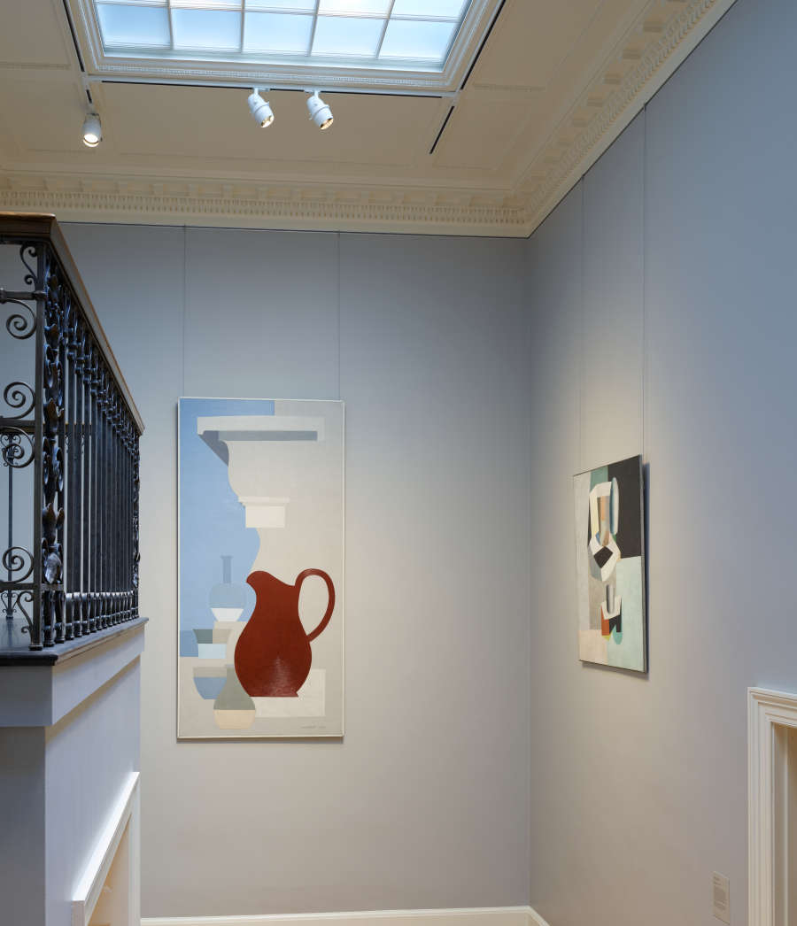 view exhibition image