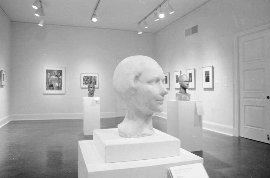 view exhibition image