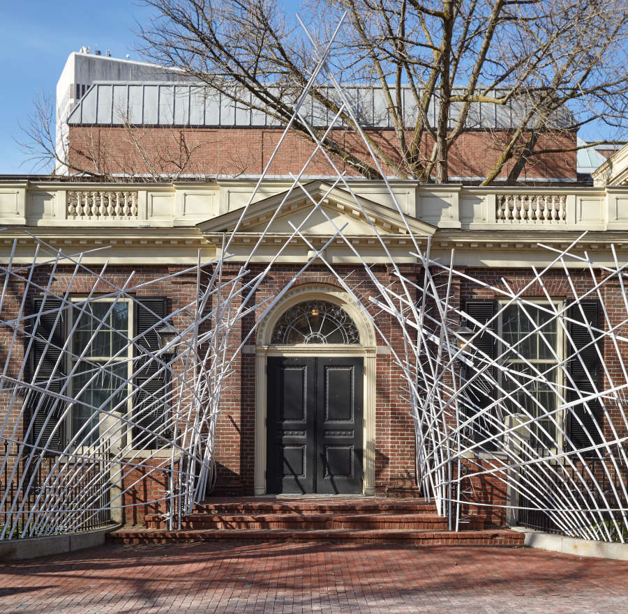 view exhibition image