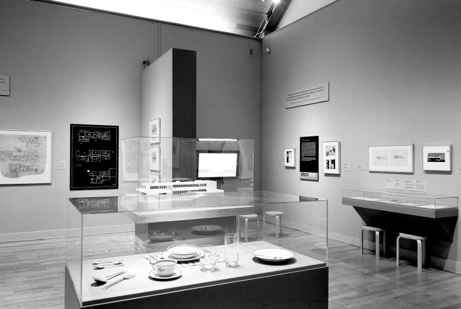 view exhibition image