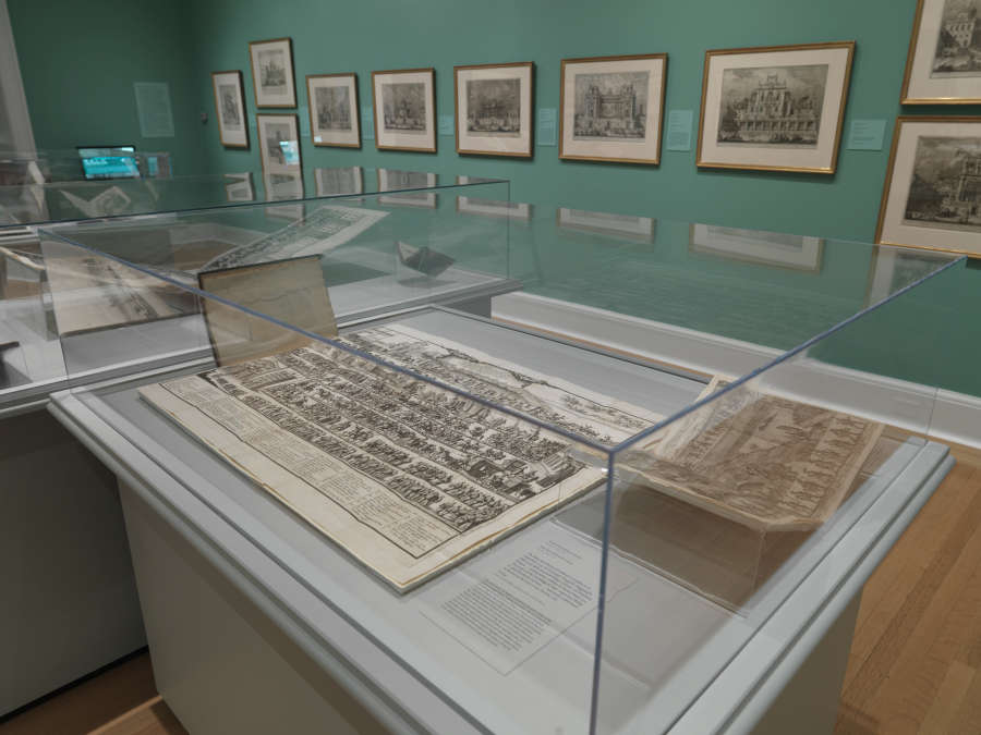 view exhibition image