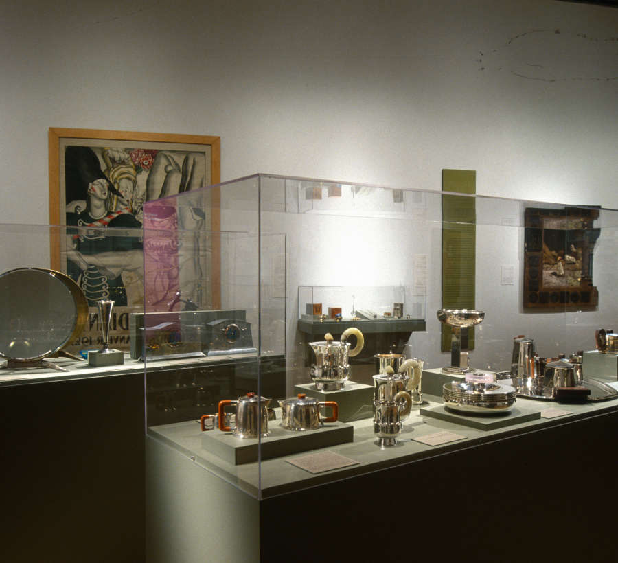 view exhibition image