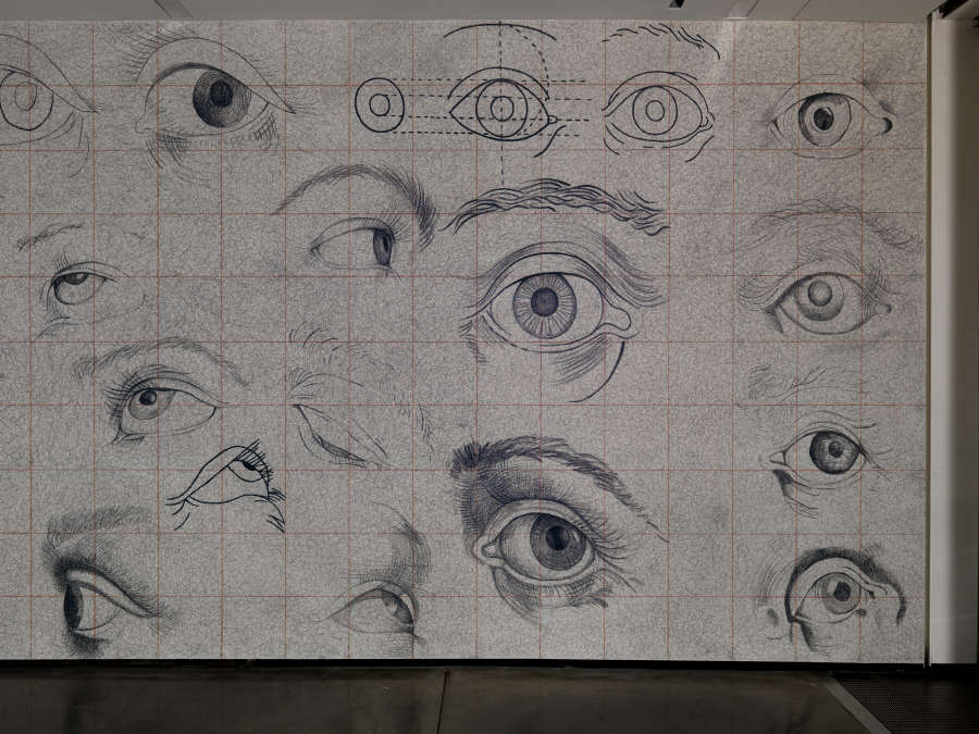 view exhibition image