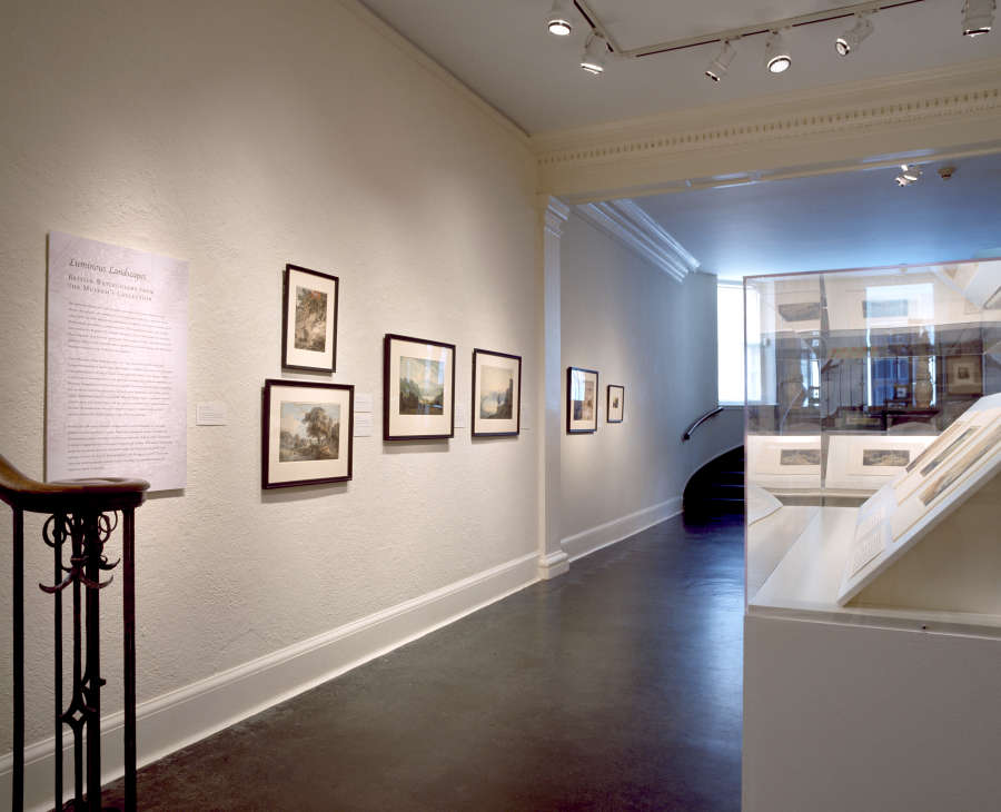 view exhibition image
