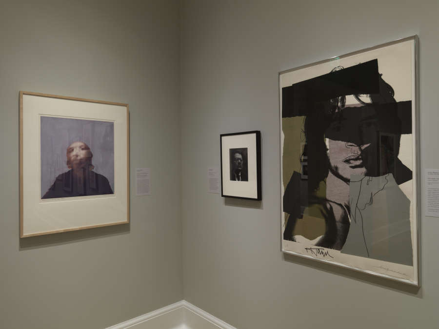 view exhibition image