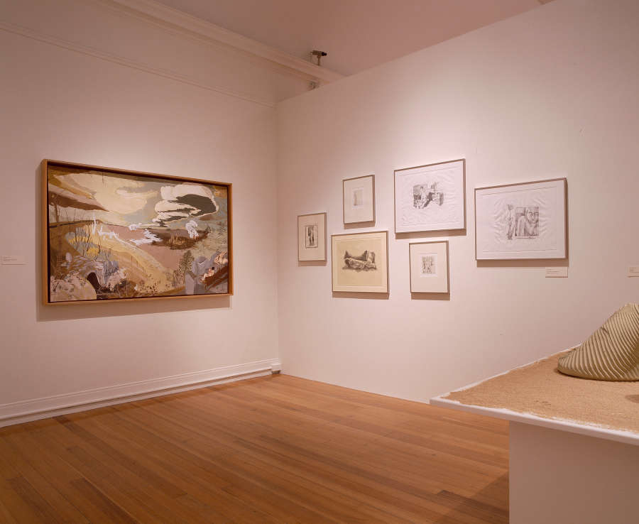 view exhibition image