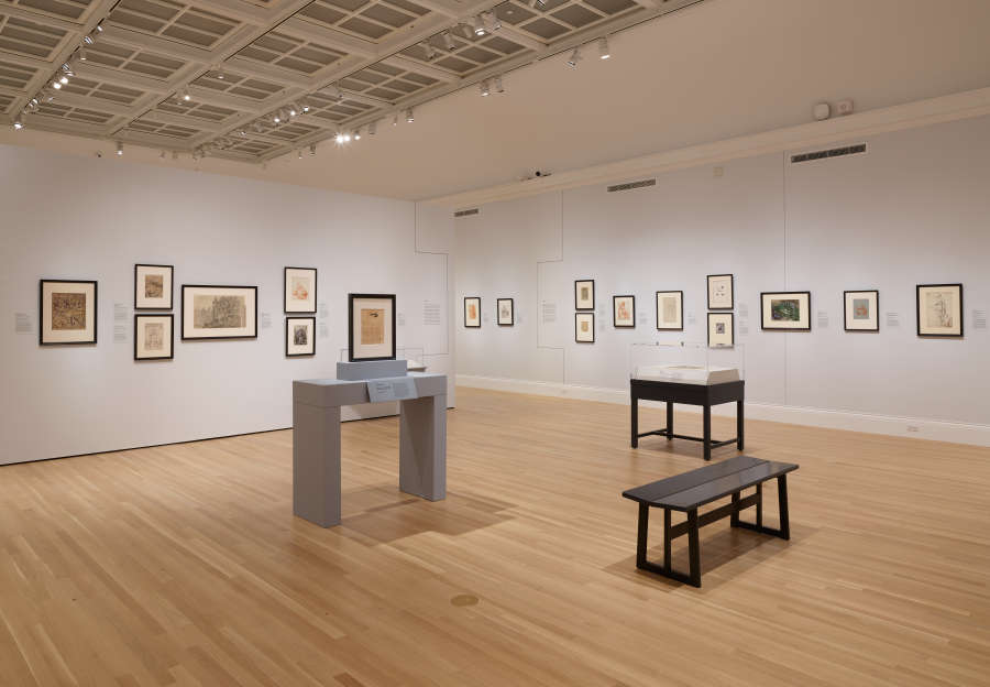 view exhibition image