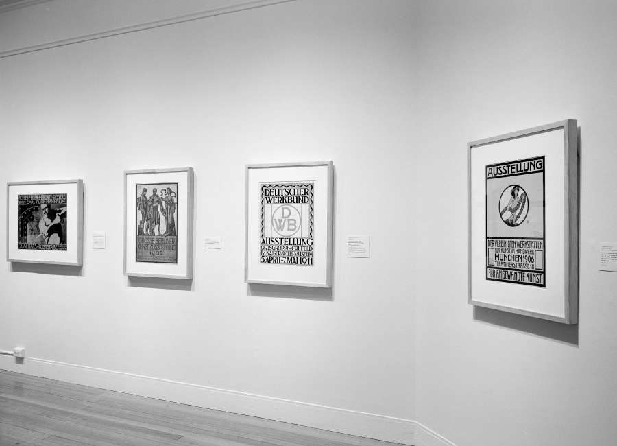 view exhibition image