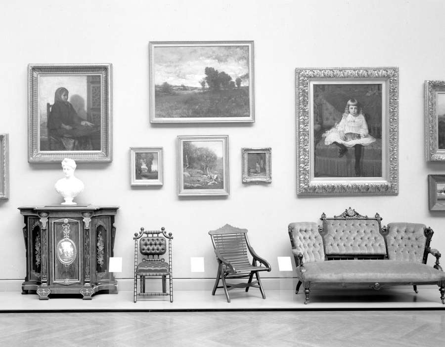 view exhibition image