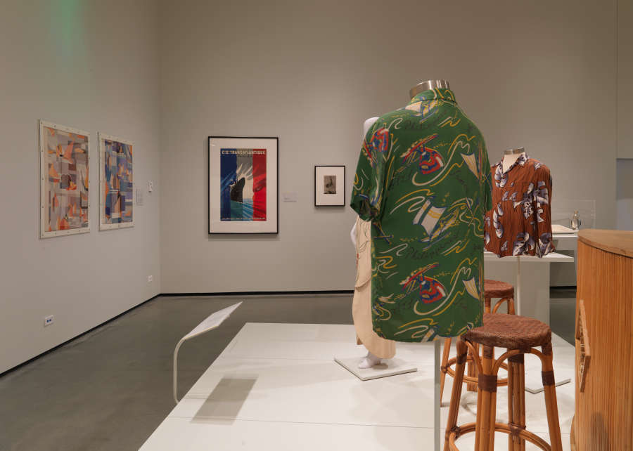 view exhibition image