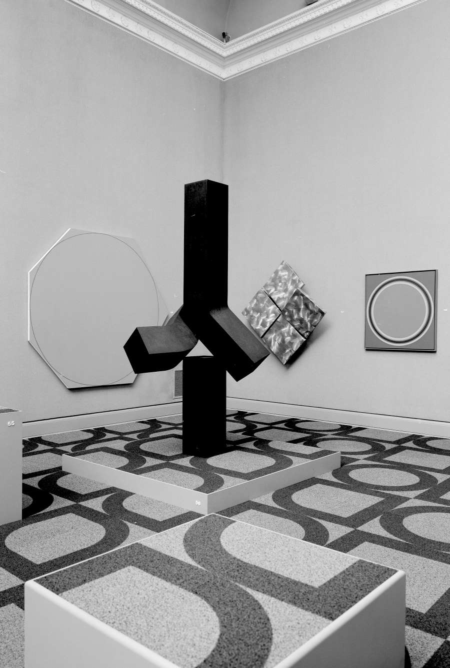 view exhibition image