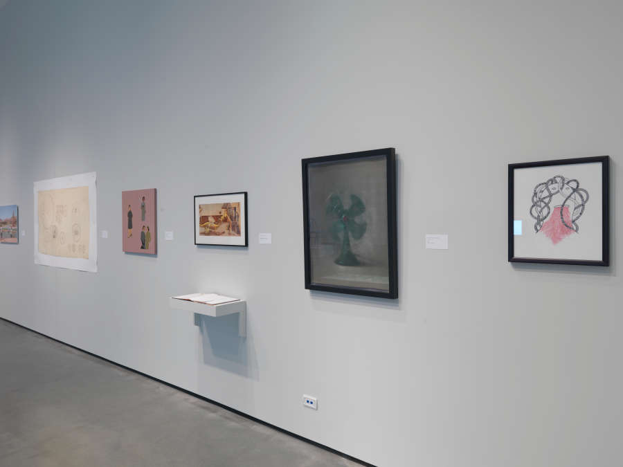 view exhibition image